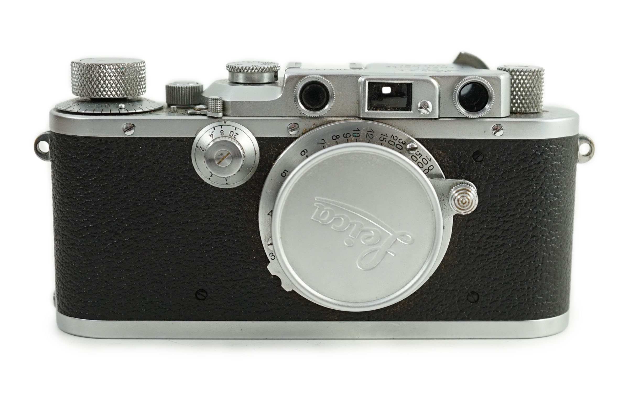 A Leica IIIa camera, number 302196 with Leitz Elmar F51:35 lens
